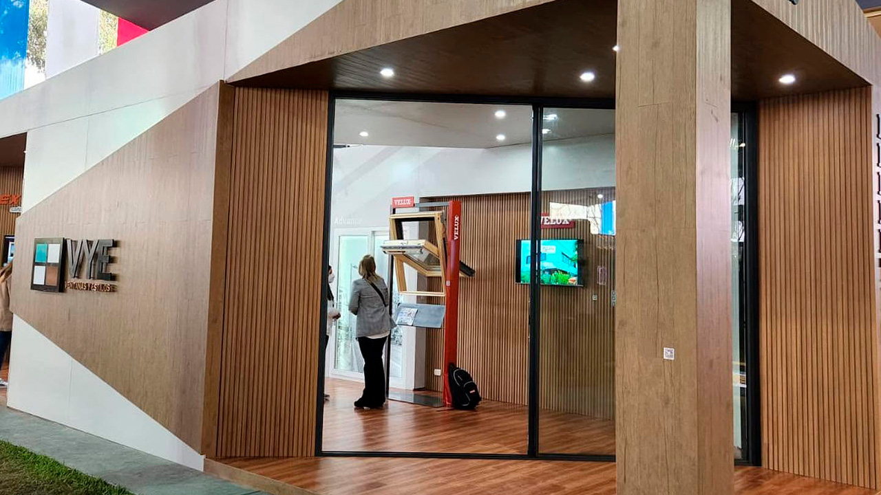 MUCHTEK junto a Ventanas & Estilos en EXPODECO Perú
