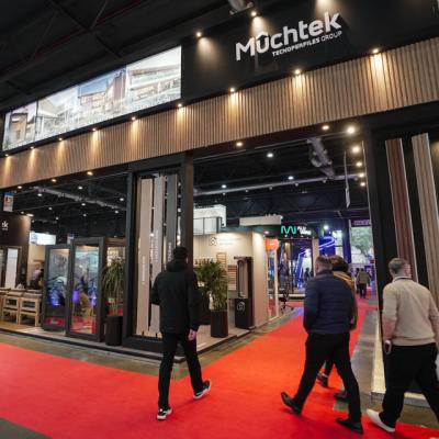 01 Muchtek Batev26 Miercoles Stand 73 13