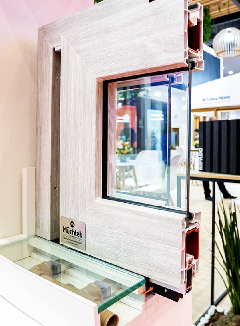 ConstruExpo junto a Solaire en El Salvador